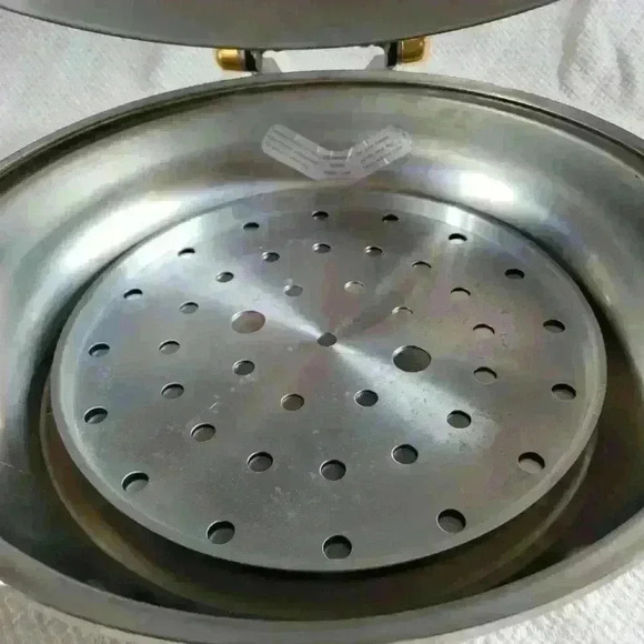 Induction Sauteuse Chafing Dish 6 Qt - Picture 5 of 8